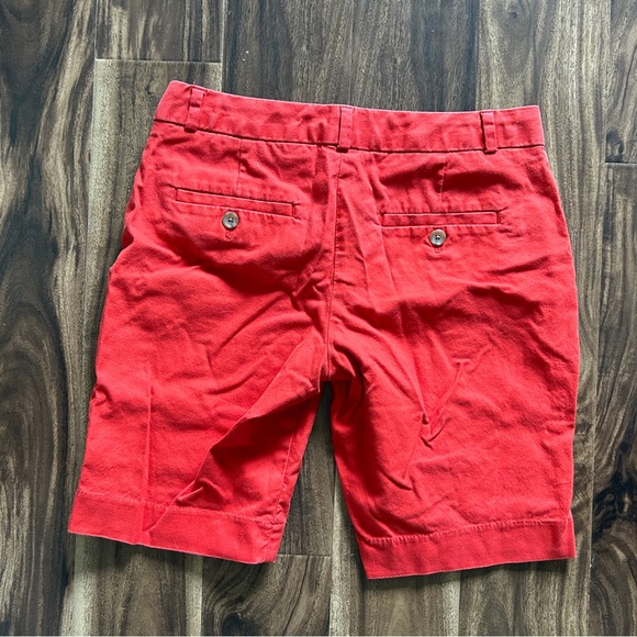 Banana Republic Red Low-Rise Shorts 0 - Picture 2 of 3